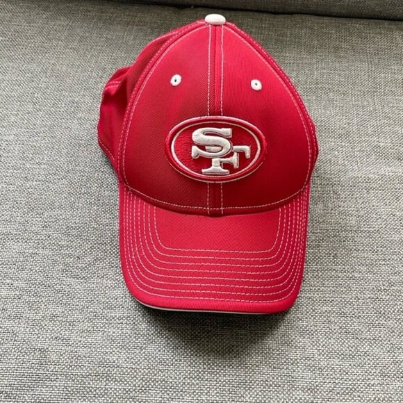 EC San Francisco 49ers Rebook Fitted Hat - Size Small / Medium - Picture 1 of 4